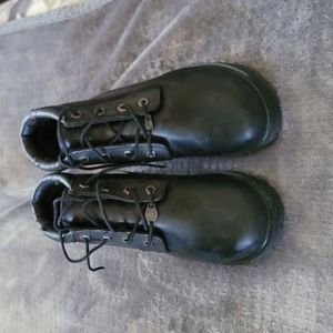 Timberland women's boots, size 8.5, black